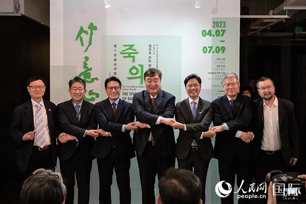 第十四屆光州雙年展中國館開幕式7日在韓國光州隱巖美術(shù)館舉行。人民網(wǎng)記者 馬菲攝