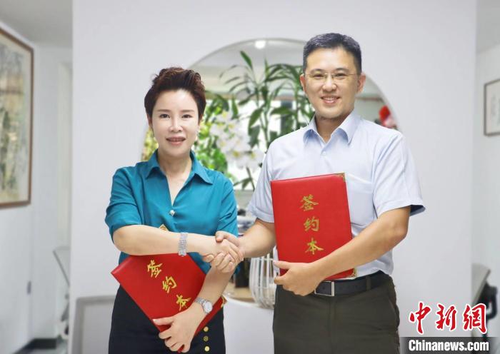 簽署“融情·同心”寧臺建筑師驛站共建協(xié)議?！窃式?攝