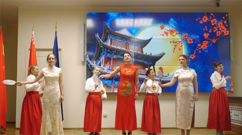 白俄羅斯國立大學(xué)孔子學(xué)院的中秋晚會。受訪者供圖