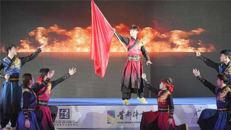 圖為“華夏風(fēng) 功夫情”演出場景，中國駐阿聯(lián)酋大使館供圖
