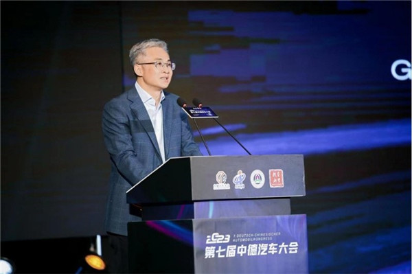 嘉興市人民政府市長李軍致辭。主辦方供圖