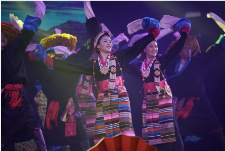 圖為2024“歡樂春節(jié)”中泰互致新春賀辭活動(dòng)現(xiàn)場(chǎng)。 中國(guó)駐泰國(guó)大使館文化處供圖