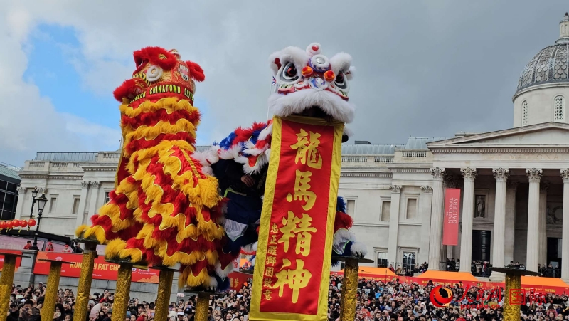 倫敦新春慶典現(xiàn)場。人民網(wǎng) 郭錦標、楊浩鵬攝