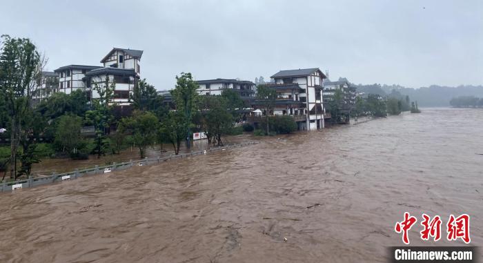 四川暴雨、山洪、地質(zhì)災(zāi)害氣象風(fēng)險(xiǎn)預(yù)警齊發(fā)