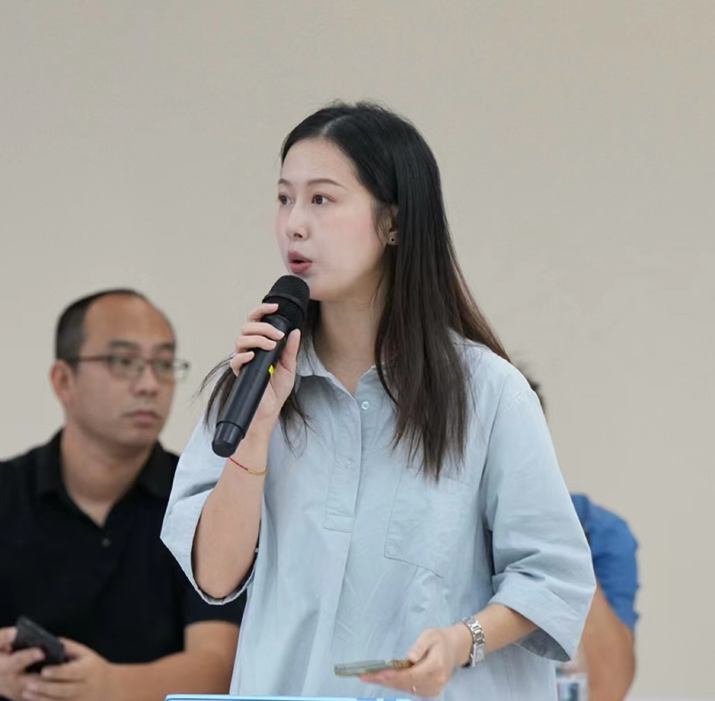 人民網(wǎng)記者提問。水利部供圖
