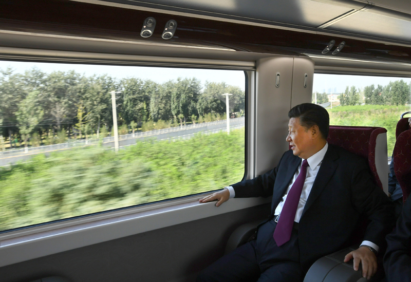 2019年9月25日，習近平總書記乘坐軌道列車前往北京大興國際機場。