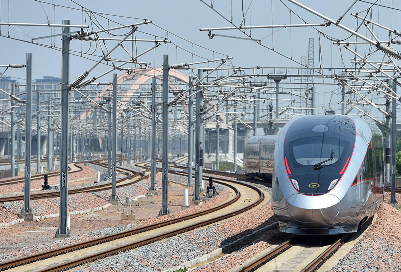 2022年6月20日，濟鄭高鐵鄭州首發(fā)G9206次列車駛出鄭州東站。