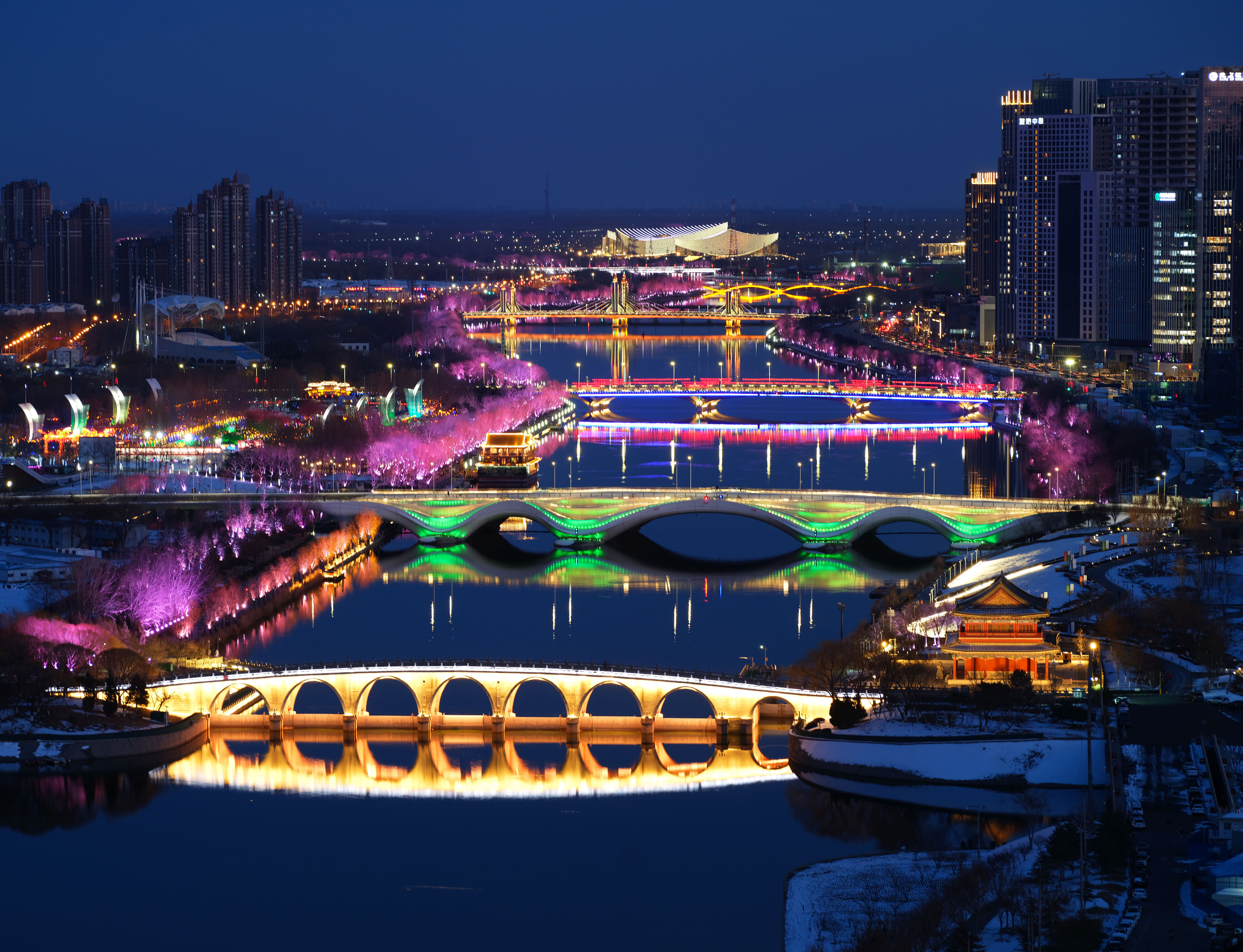 2024年2月22日，京杭大運(yùn)河北京通州段夜景。