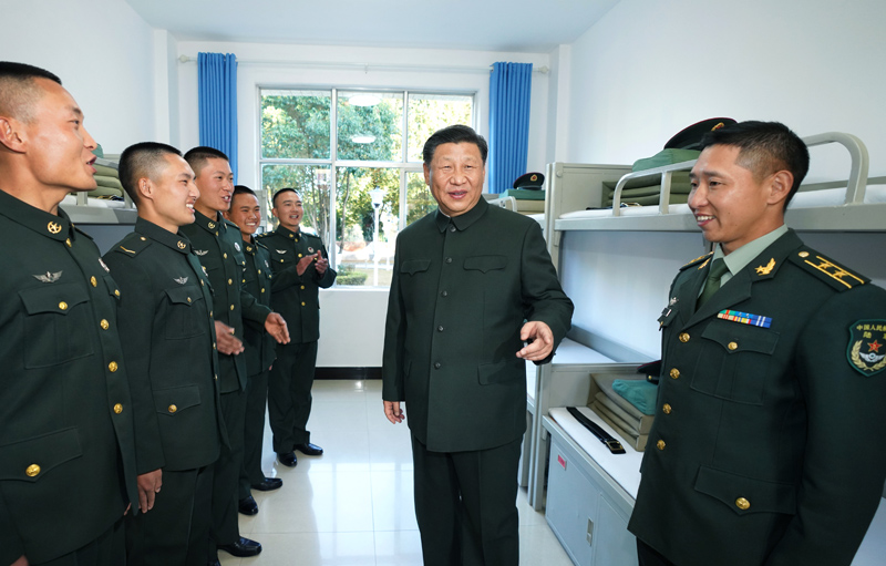 2020年1月19日，習(xí)近平主席視察駐云南部隊(duì)，深入邊防一線，看望慰問官兵。
