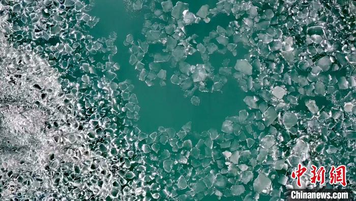 青海：6723名河湖長、15980名管護員守護“中華水塔”