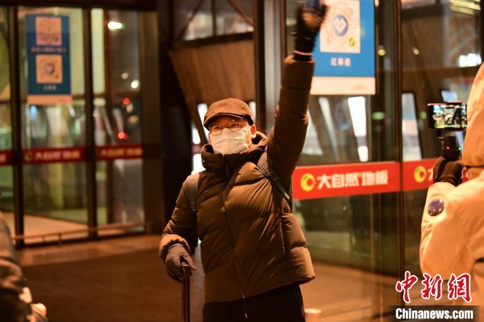 1月9日晚剛到沈陽(yáng)。　鐵西區(qū)委宣傳部 攝